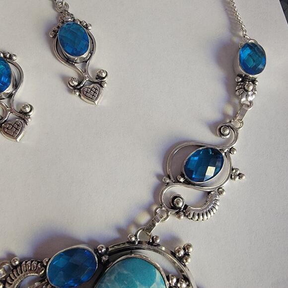 Sterling Silver Blue Howlite Heart Necklace Set With Blue Topaz Earrings - Picture 7 of 10